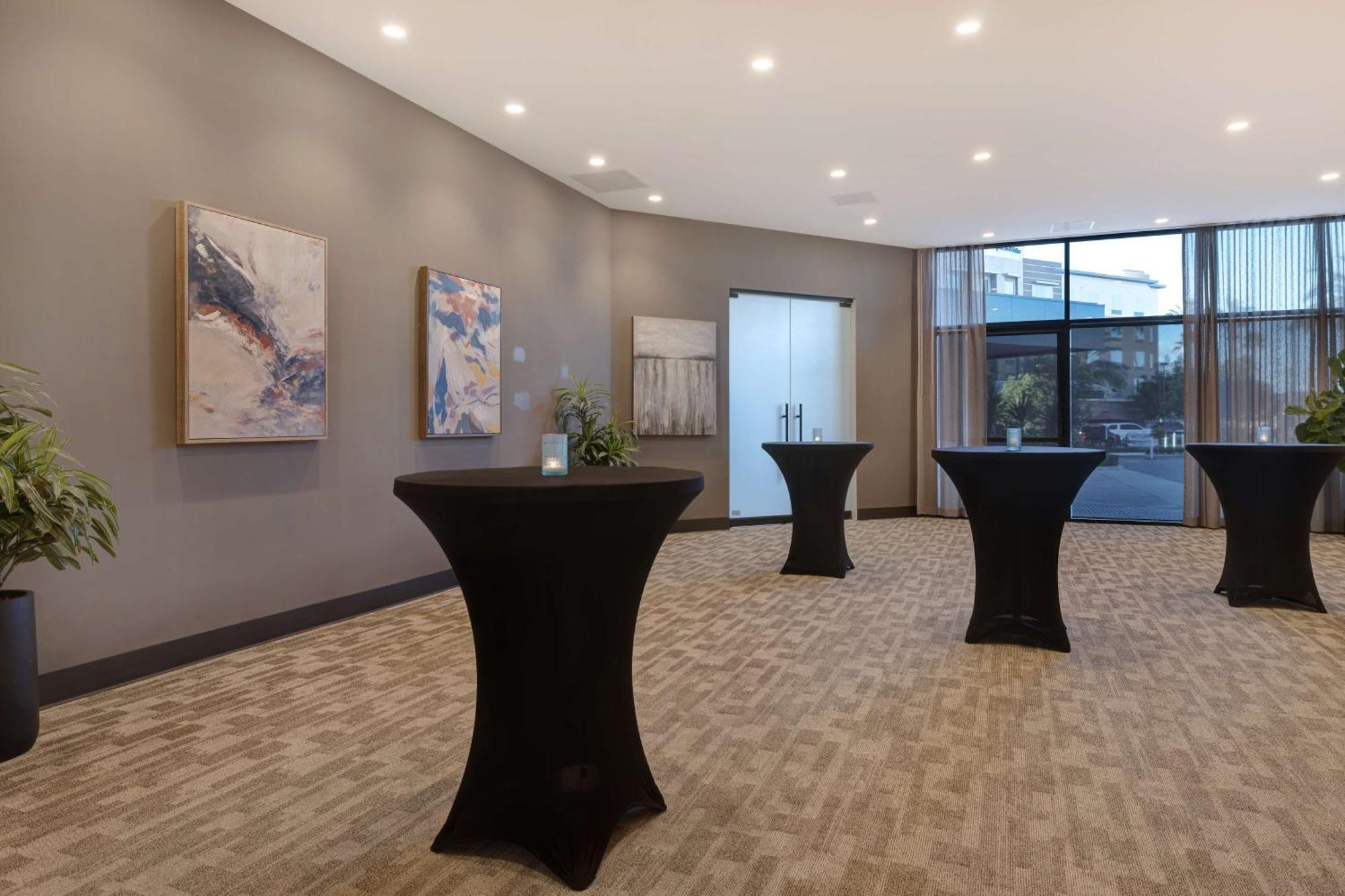 Hilton Garden Inn Anaheim Resort Ngoại thất bức ảnh