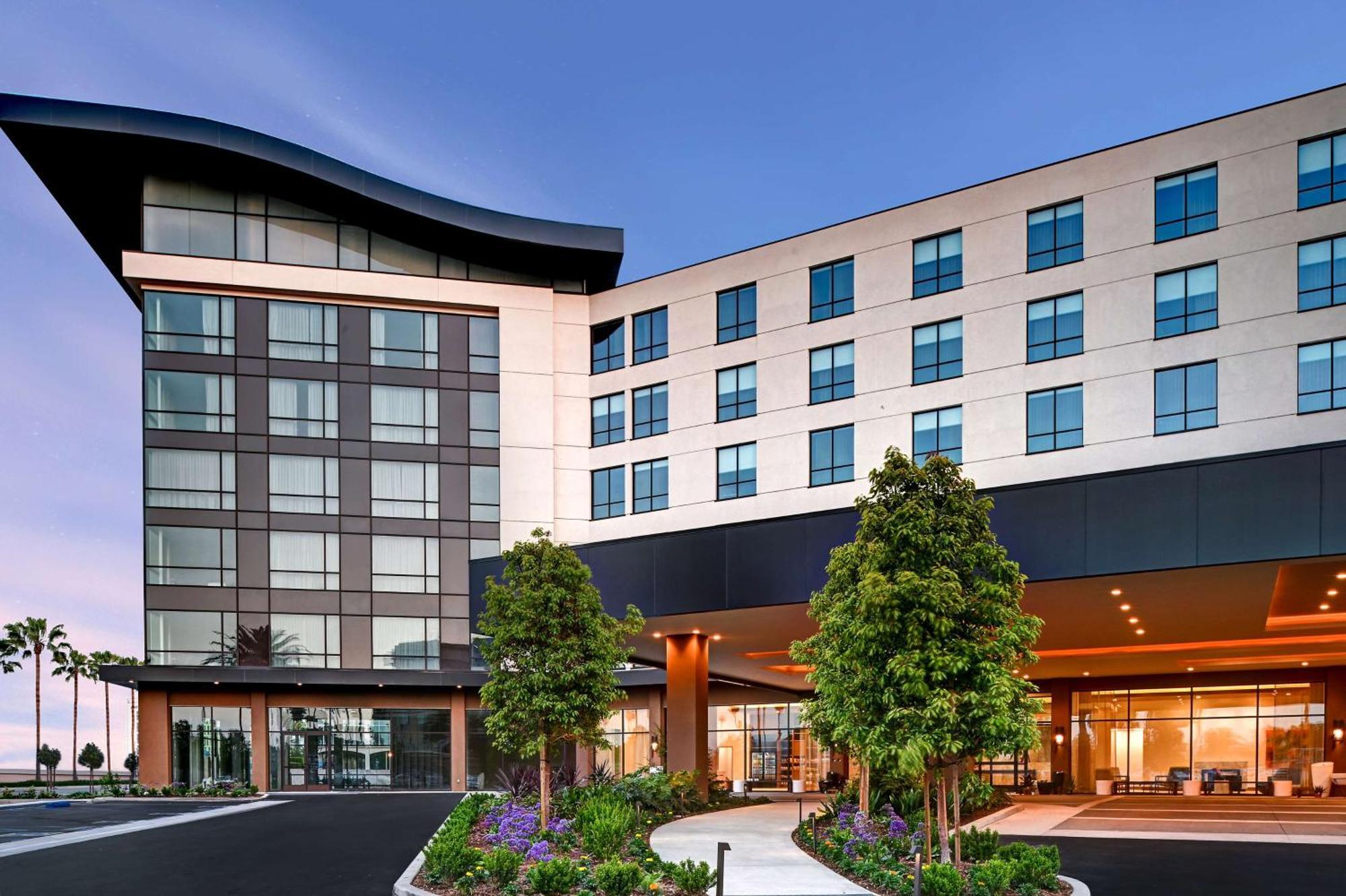 Hilton Garden Inn Anaheim Resort Ngoại thất bức ảnh